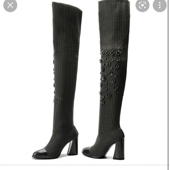 ❤️Stuart Weitzman Embellished Knit Over Knee Boots❤️ - Picture 2 of 5